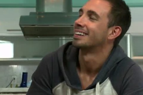 French Model Wants To Try A large darksome 10-Pounder