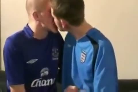 gigantic 10-Pounder Chav boyz nailing