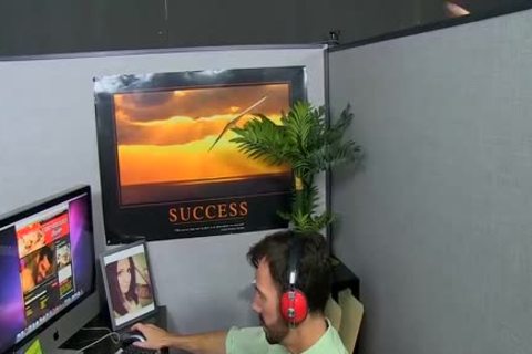 Bryan Slater ploughs fashionable Shane Frost