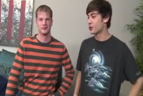 homo teen Sucks Bodybuilders knob ZADEN