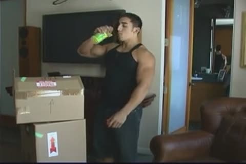 Cody Miller Bodybuilder Solo - biggest Blue - Musclemen Moving Company 2 - biggest Blue