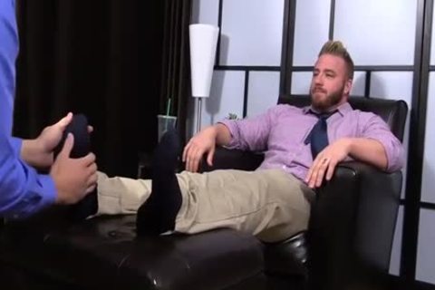 My friend's Feet - Aaron Bruiser, Marshall (425