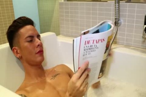 Allen King, angel Cruz