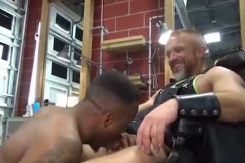 DIRK CABER & PHEONIX-BARBER OH MY GOD!hammer!