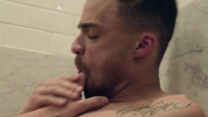 Gods Of Men: Muscled Beaux Banks finds pleasure in raw fucking