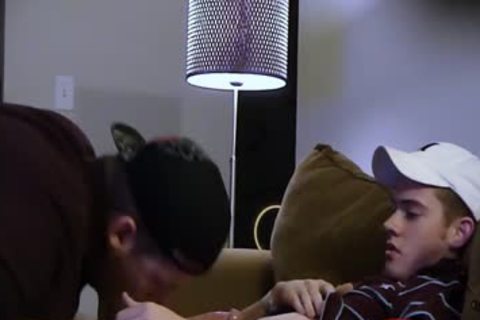 Skaden Sucks large Straight twink 10-Pounder On couch