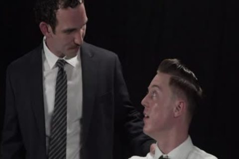 Religious teen Has Sex With Muscly Priest