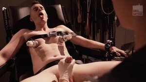 Club Inferno Dungeon: Inked fetish fisting