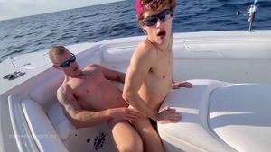 hairy teen - Ep.14 - A hairy teen At The Sea