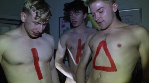 Bareback Brotherhood: Gays Take It All