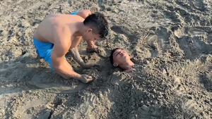 Sandy Handjob Oasis with Mitch